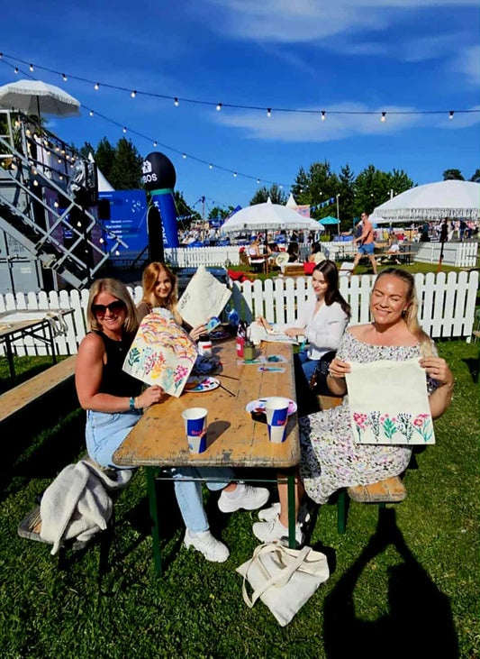 Mal på totebags | Kreativ aktivitet til julebord og teambuilding | Instagram kurs i Oslo | Kulturkultur